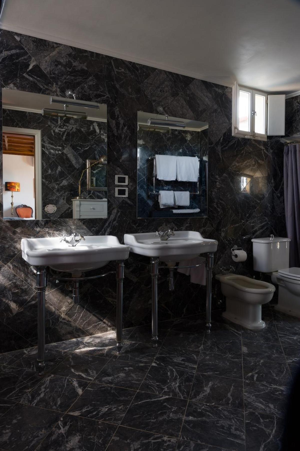 Vespucci Penthouse *